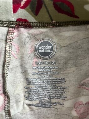 Wonder Nation Heather Gray Leggings with Pink Floral and Green Leaves